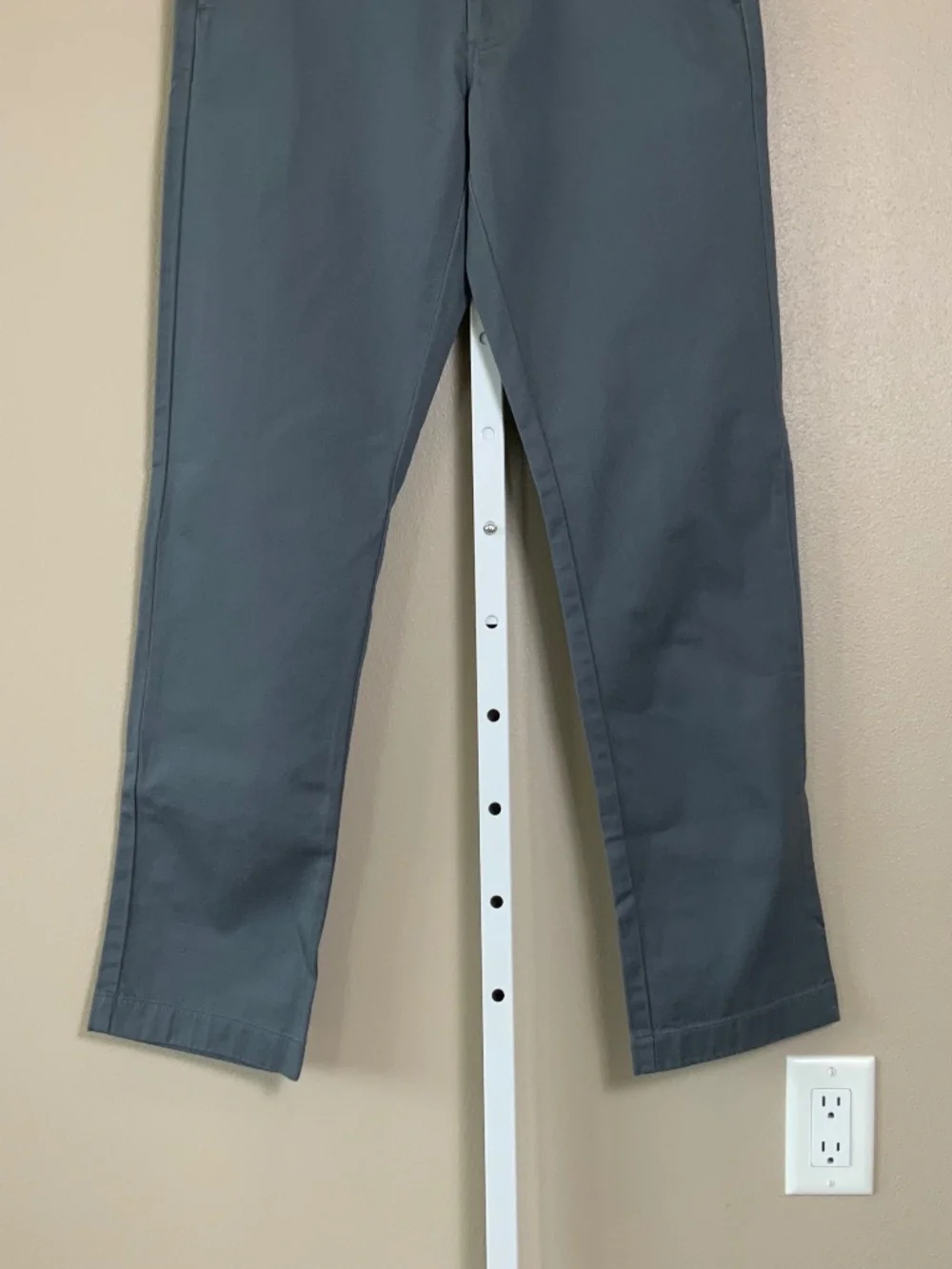 J. Crew Sutton Straight Fit Broken-in Chino Khaki Pants